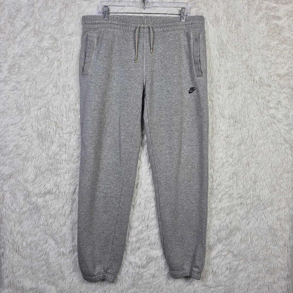 Nike Sportswear Mens M Gray Fleece Joggers Athleisure